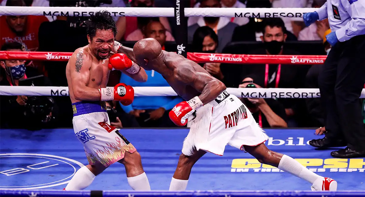 El boxeador Manny Pacquiao pierde ante el cubano Yordenis Ugas